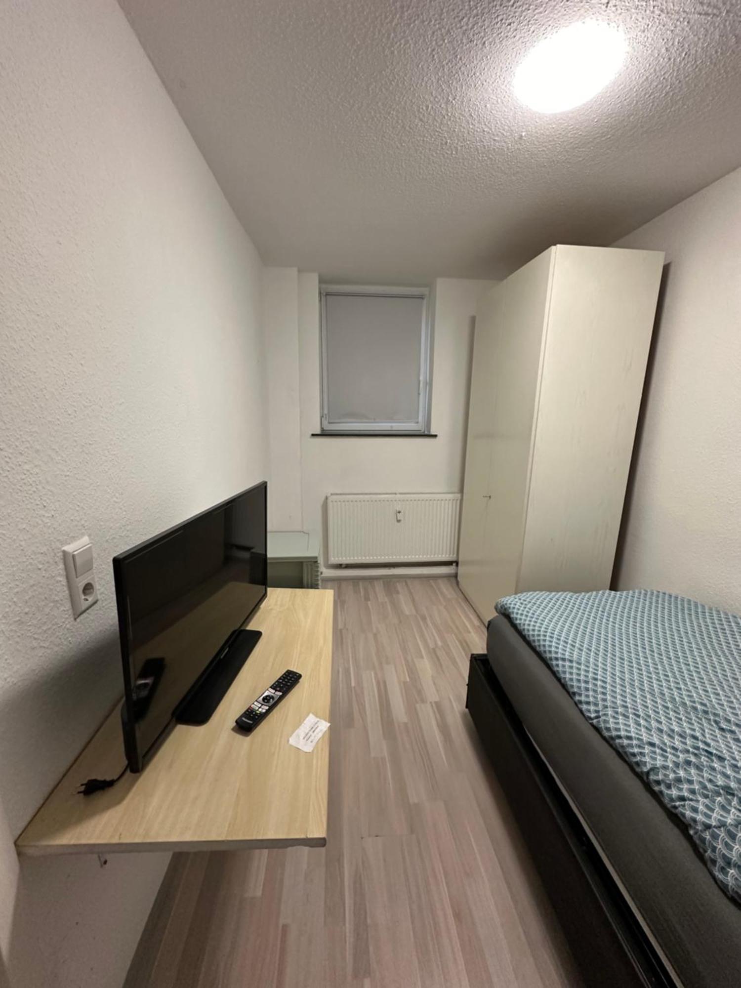 Montoer Und Studentenzimmer Bett Vermietung Ug1 Apartment Geislingen an der Steige